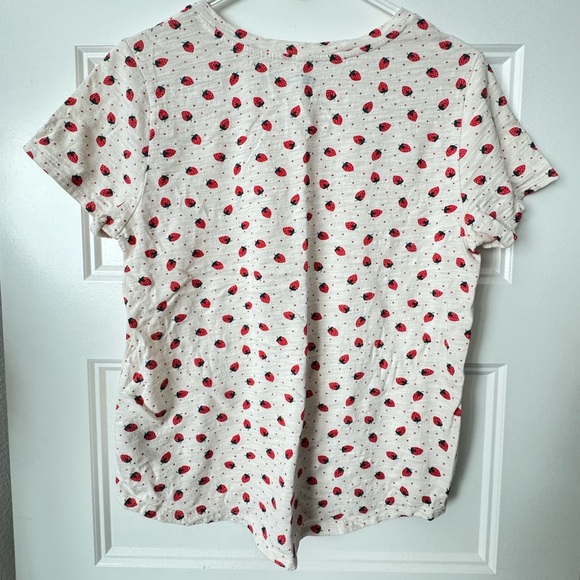 Old Navy Everywhere Strawberry Print Tshirt 
Size Small - Picture 2 of 8